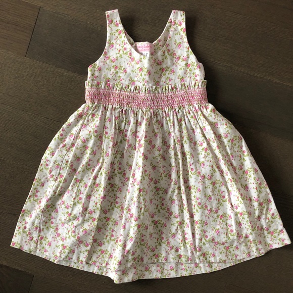 Like new dress 🌸 - Picture 1 of 4